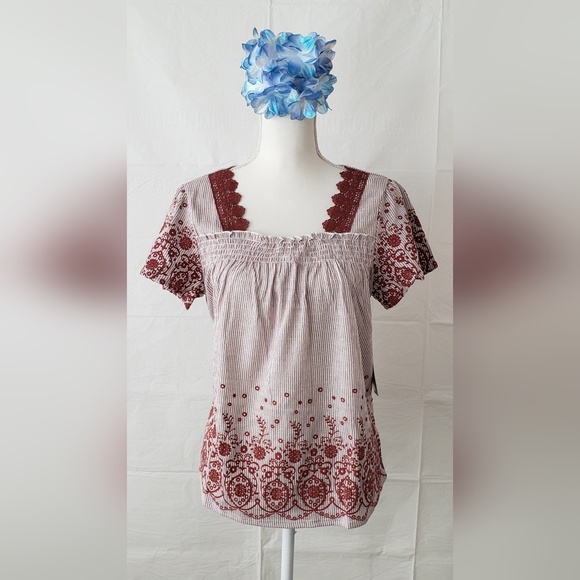 ABSOLUTELY FAMOUS Embroidered Smocked Peplum Top - Picture 1 of 7